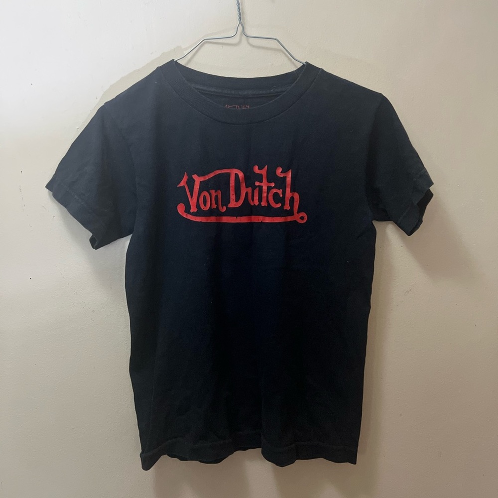 Woman’s size medium Von Dutch vintage shirt